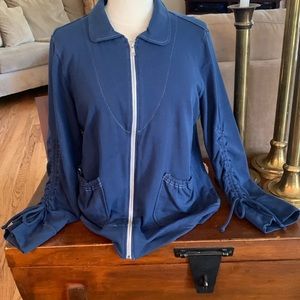 Casual Living Zip Knit Lightweight Jacket With Great Style Sleeves